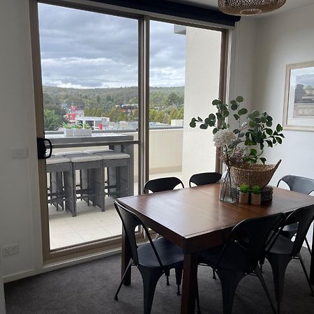 Apartamento Qbn Cracker: 2Br, 2Ba, 2 Secure B/ Ment Car Parks Queanbeyan Exterior foto