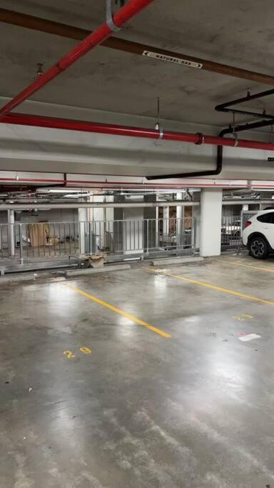 Apartamento Qbn Cracker: 2Br, 2Ba, 2 Secure B/ Ment Car Parks Queanbeyan Exterior foto
