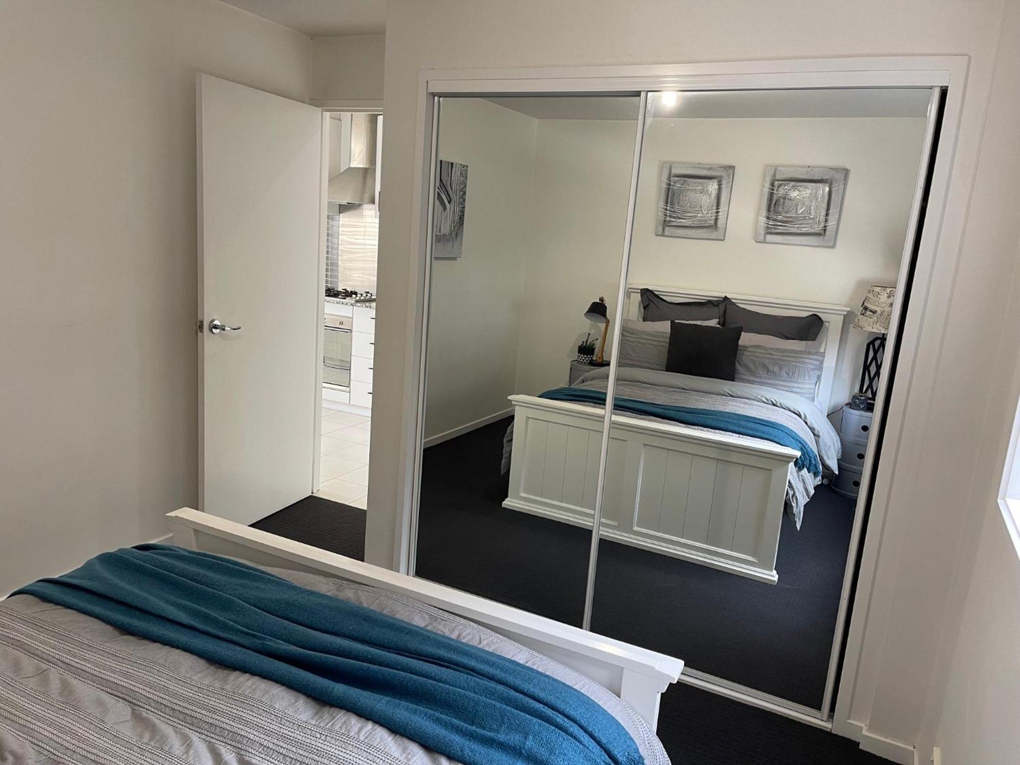Apartamento Qbn Cracker: 2Br, 2Ba, 2 Secure B/ Ment Car Parks Queanbeyan Exterior foto